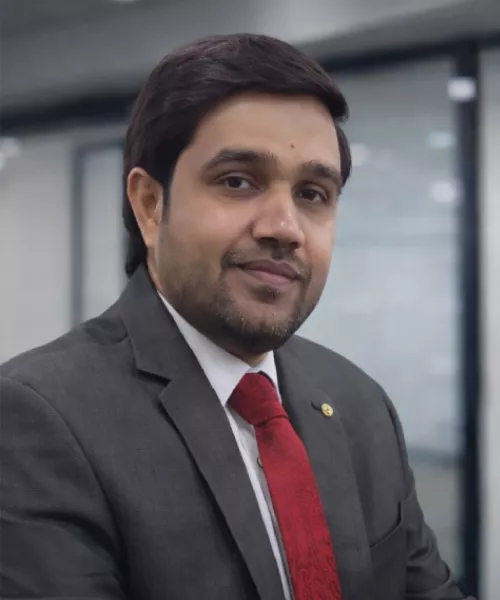 Growth & Institutional Strategy